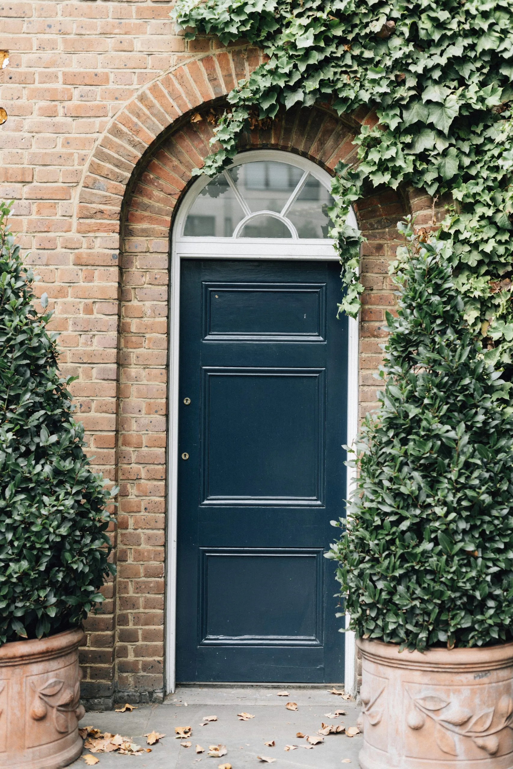 front_door_of_a_city_house