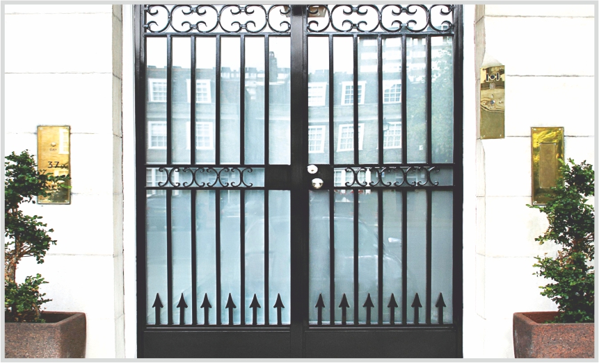 gates, grilles & shutters image